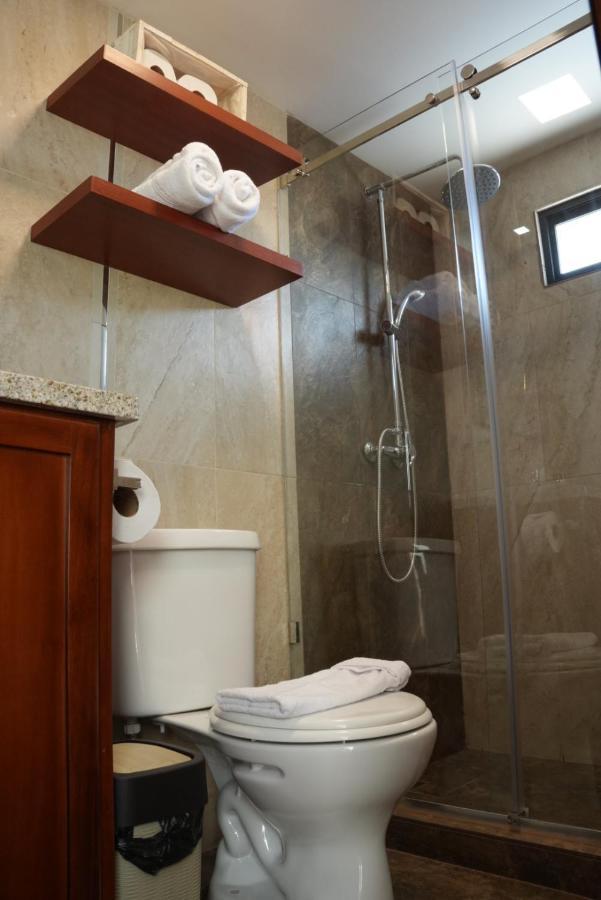 Casa Roja Residencia 10-51 Apartment Cuenca Exterior photo