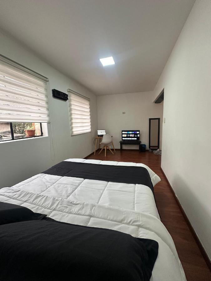 Casa Roja Residencia 10-51 Apartment Cuenca Exterior photo